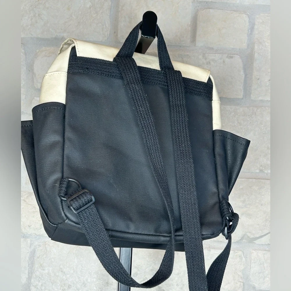 Petunia Pickle Bottom Axis Birch Black Backpack Diaper Bag